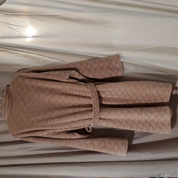 NWOT - Heavy Weight Robe - Very Soft & Warm - light pink - Picture 2 of 6